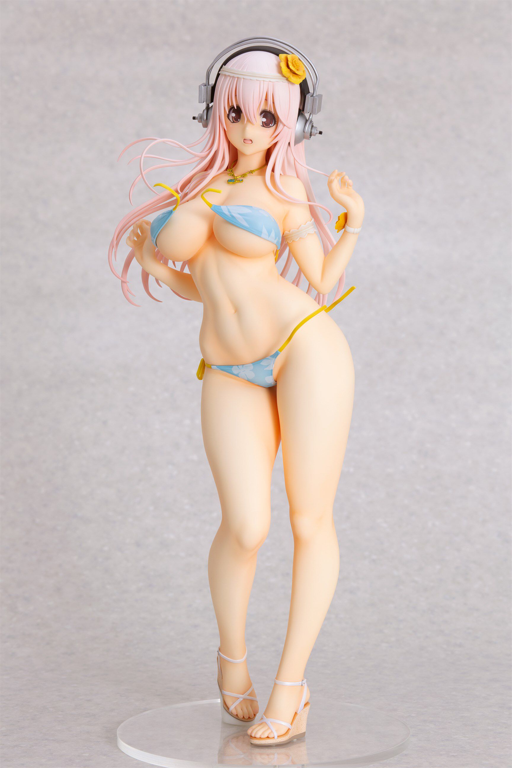 super-sonico-super-sonico-14-scale-figure-summer-vacation-ver-re-run