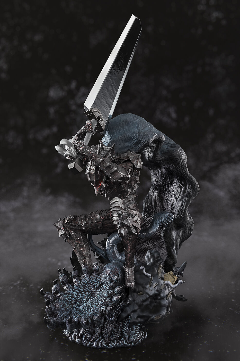 berserk-guts-figuartszero-touche-metallique-figure-berserker-armor-ver