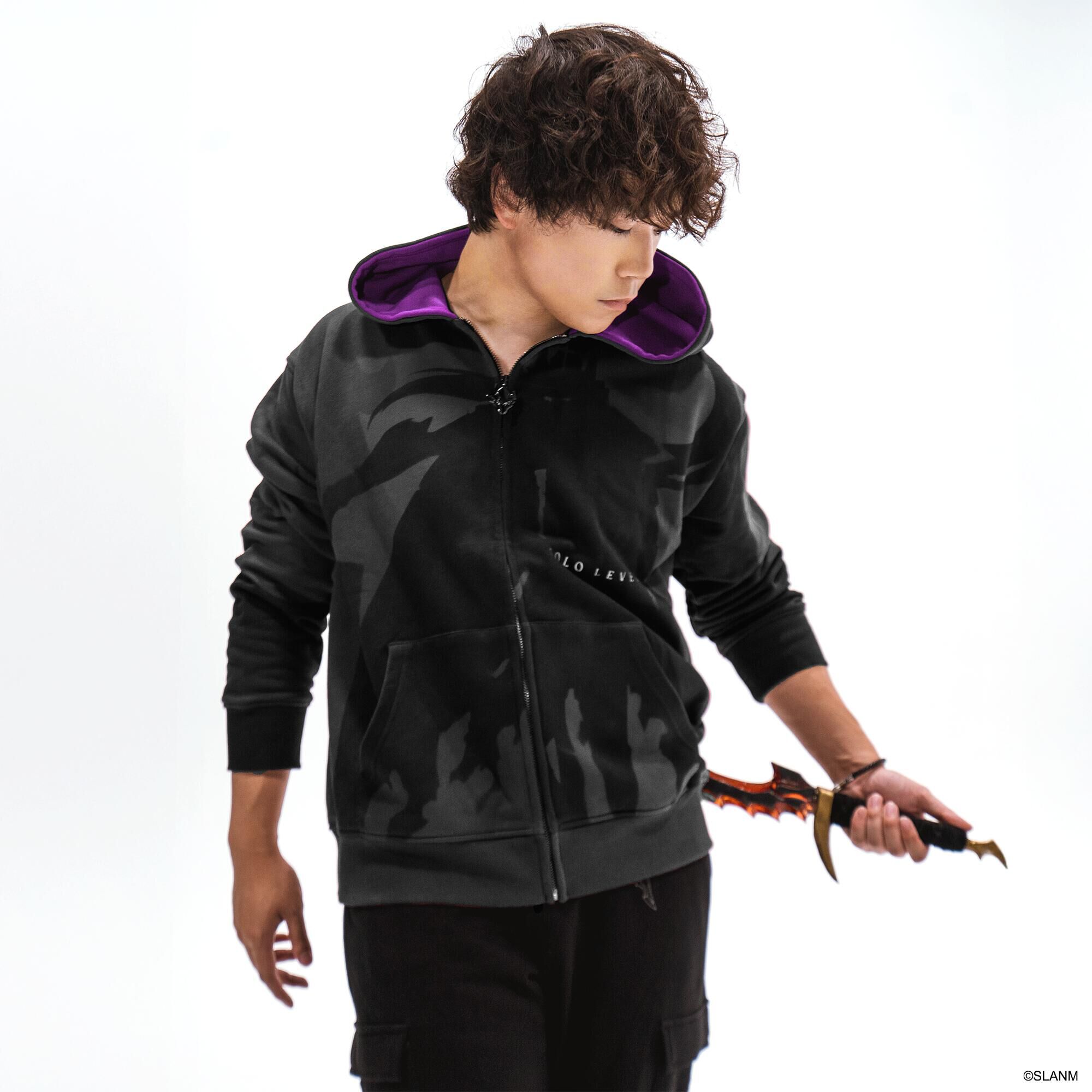 solo-leveling-x-otaku-shadow-igris-silhouette-hoodie