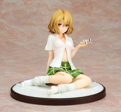 To Love Ru Darkness - Risa Momioka 1/7 Scale Figure