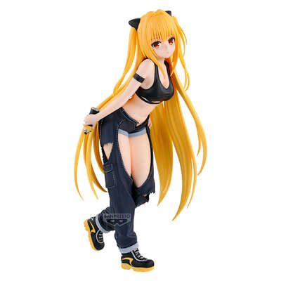 To Love Ru Darkness - Golden Darkness Glitter & Glamours Prize Figure (Street Ver.)