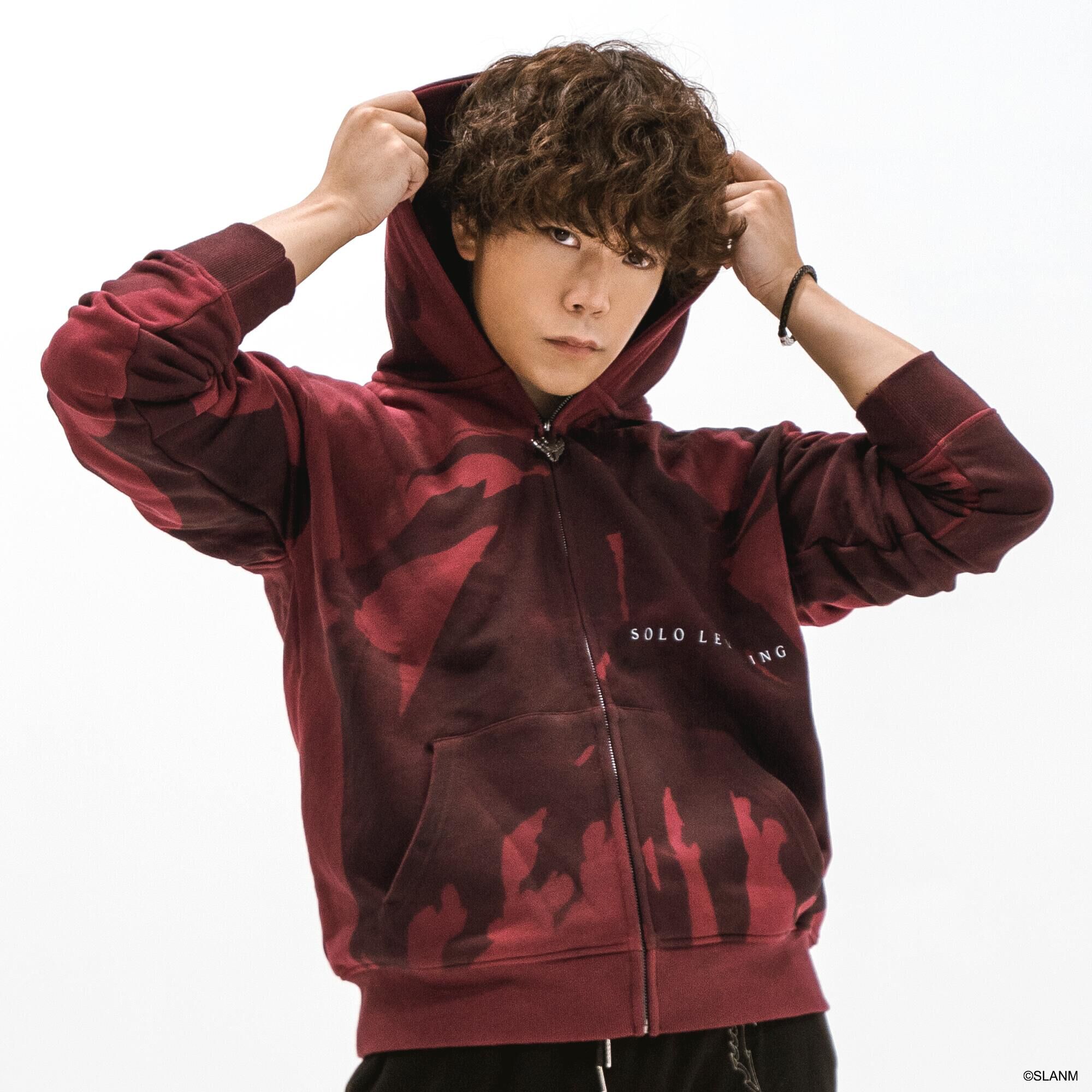 solo-leveling-x-otaku-igris-silhouette-hoodie