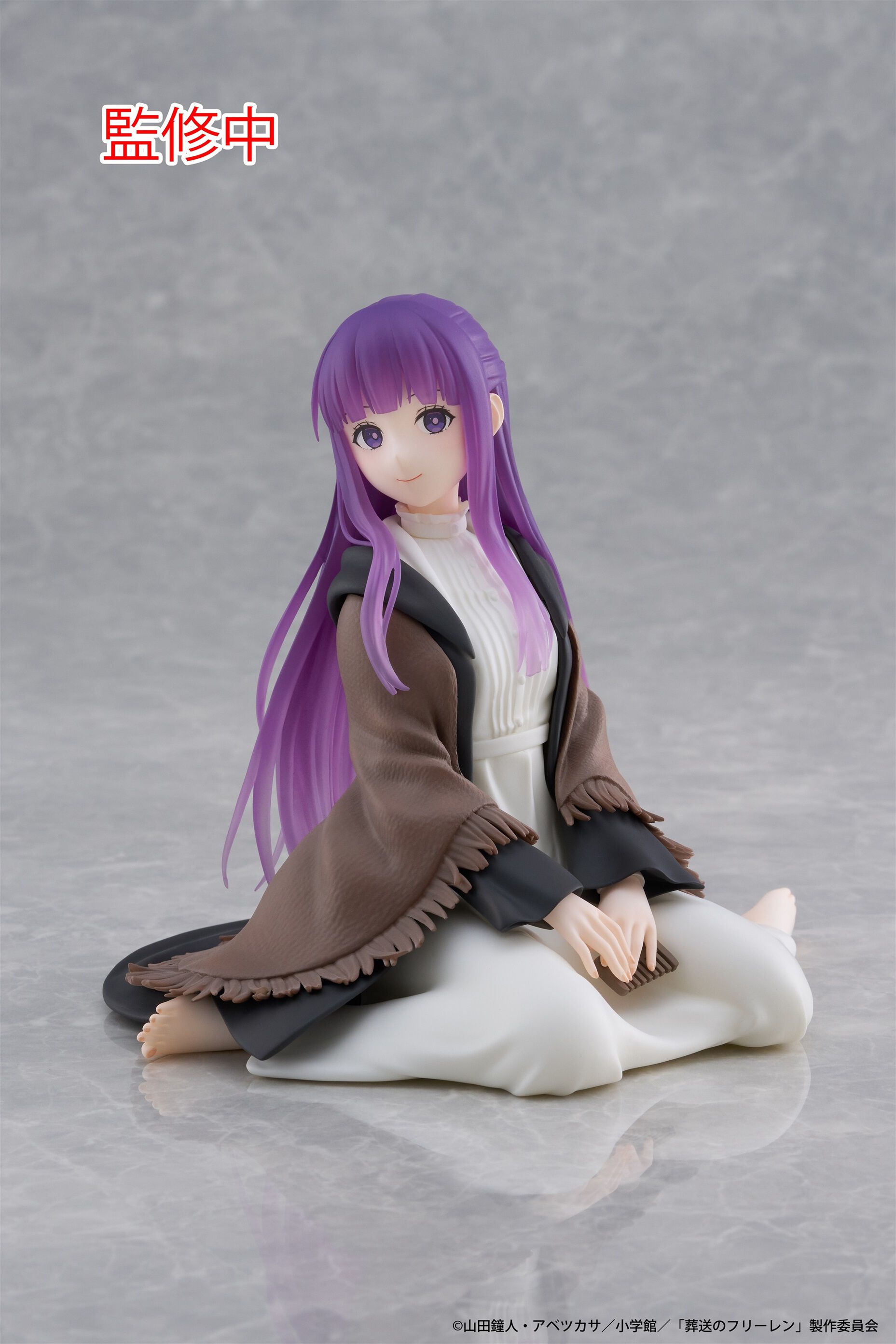 frieren-beyond-journeys-end-fern-desktop-cute-prize-figure