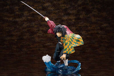 Demon Slayer: Kimetsu no Yaiba - Giyu Tomioka 1/8 Scale ARTFX J Figure