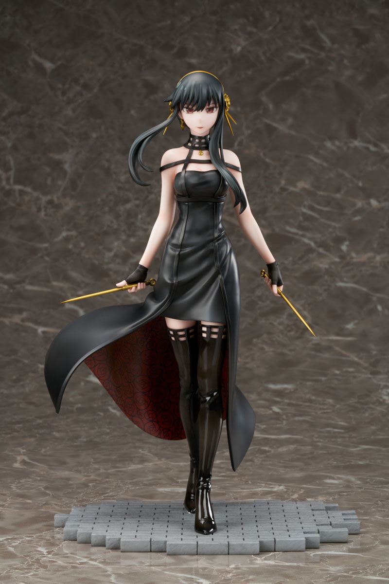 SPY x FAMILY - Yor Forger 1/7 Scale Figure (The Forger Family Ver.)