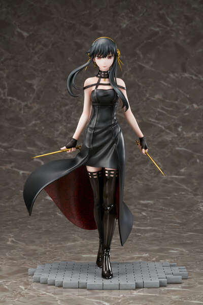 SPY x FAMILY - Yor Forger 1/7 Scale Figure (The Forger Family Ver.)
