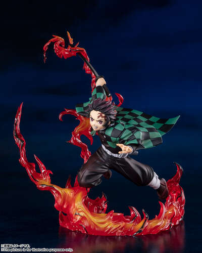 Demon Slayer: Kimetsu no Yaiba - Tanjiro Kamado FiguartsZERO Figure